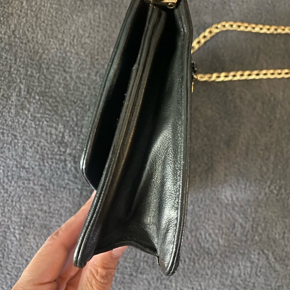 Vintage Chanel Clutch - Picture 3 of 13